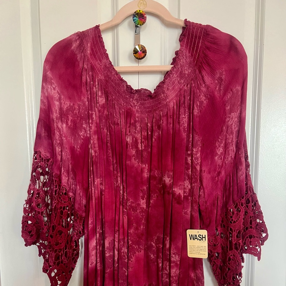 Elegant Red Lace Sleeve Women's Top